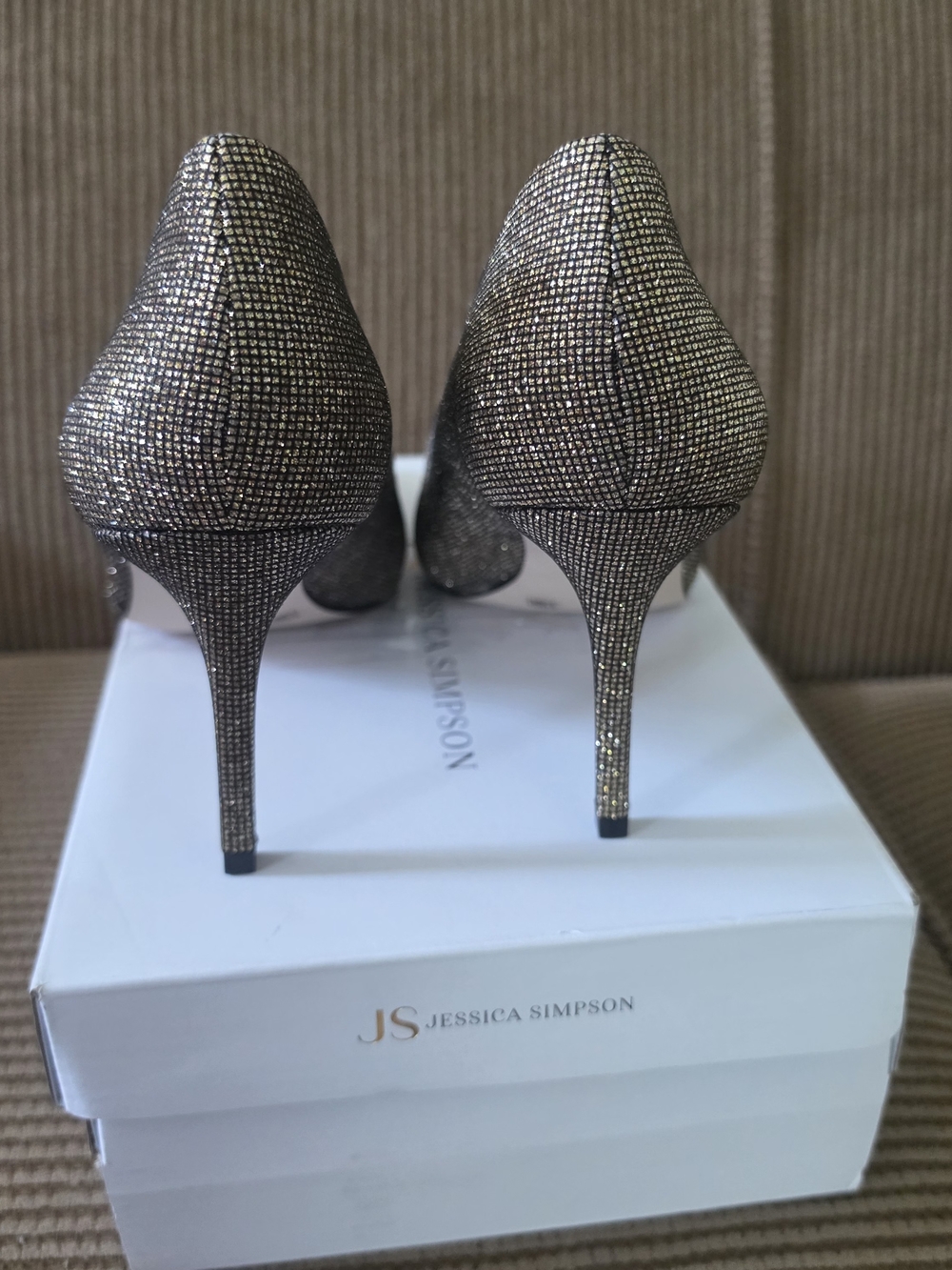 Jessica Simpson Apelhan Bronze Black Metallic Sparkle Heels Pumps Size 9.5M NWT - Picture 4 of 5